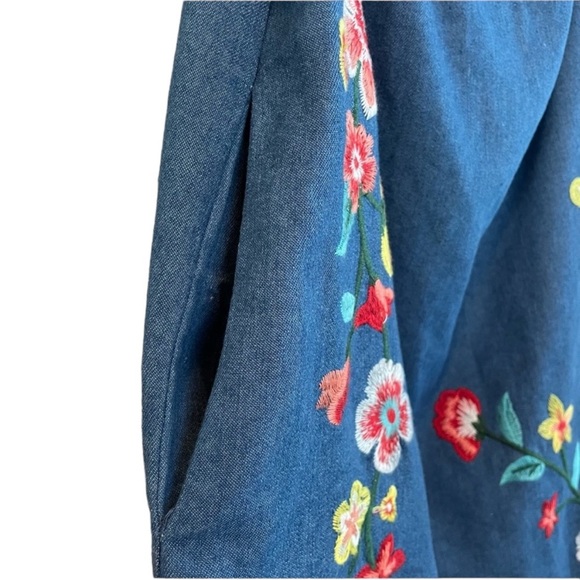 Jealous Tomato Floral Embroidered Denim Off the Shoulder Dress Size Small - Picture 5 of 8